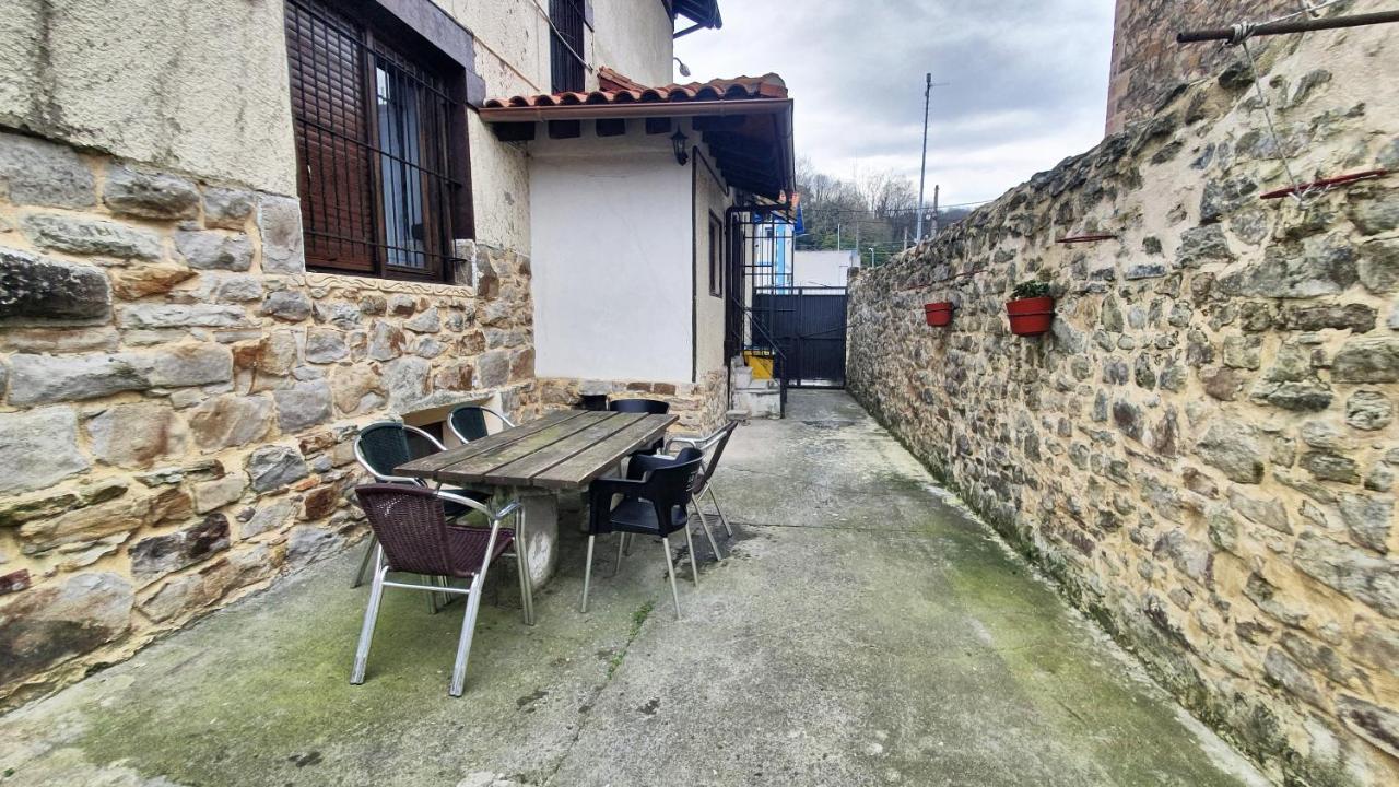 Tuul Etxea, En Caserio A 8km De Bilbao, Bano Compartido Homestay Galdakao