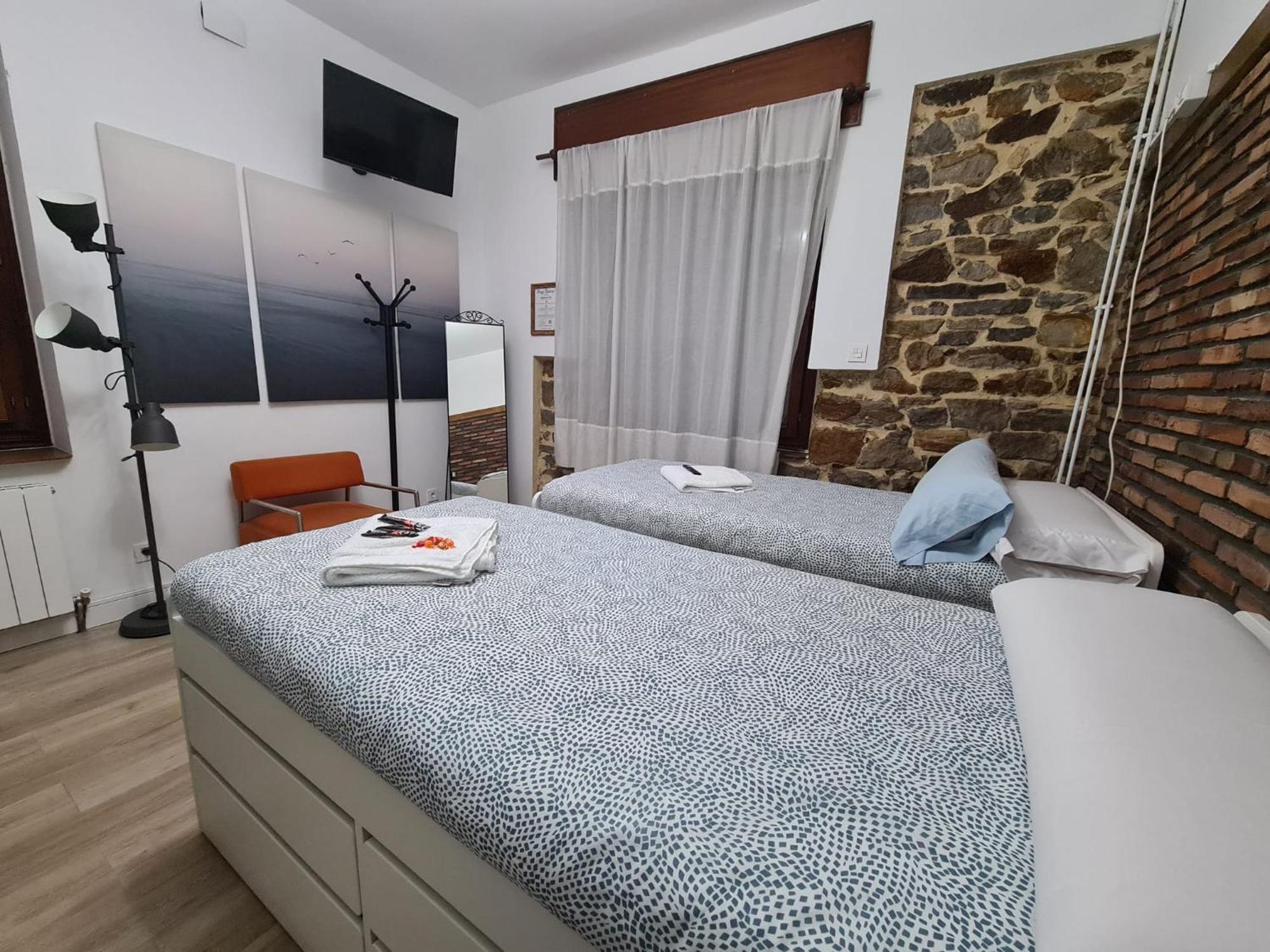 Tuul Etxea, En Caserio A 8km De Bilbao, Bano Compartido Homestay Galdakao
