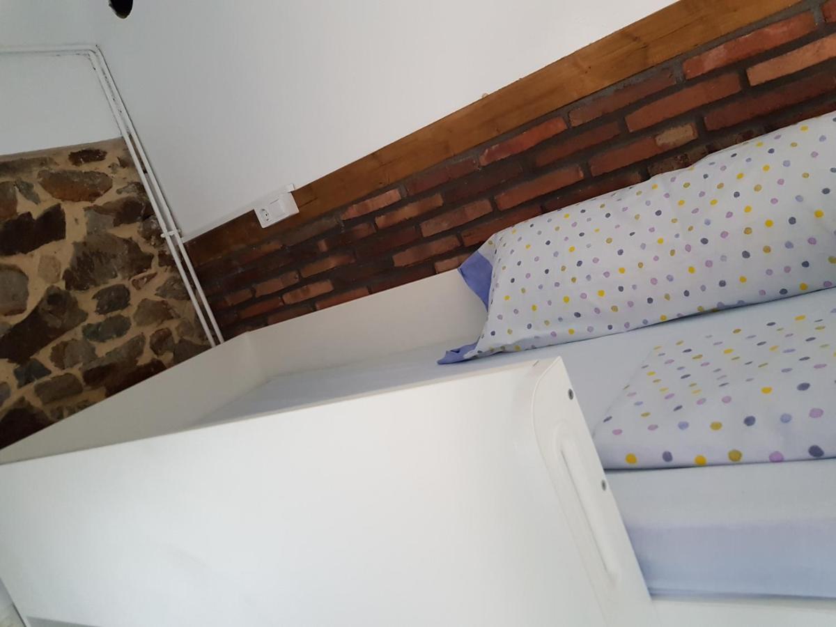 Tuul Etxea, En Caserio A 8km De Bilbao, Bano Compartido * Galdakao