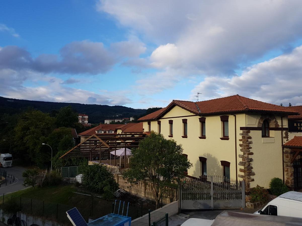 Tuul Etxea, En Caserio A 8km De Bilbao, Bano Compartido Homestay