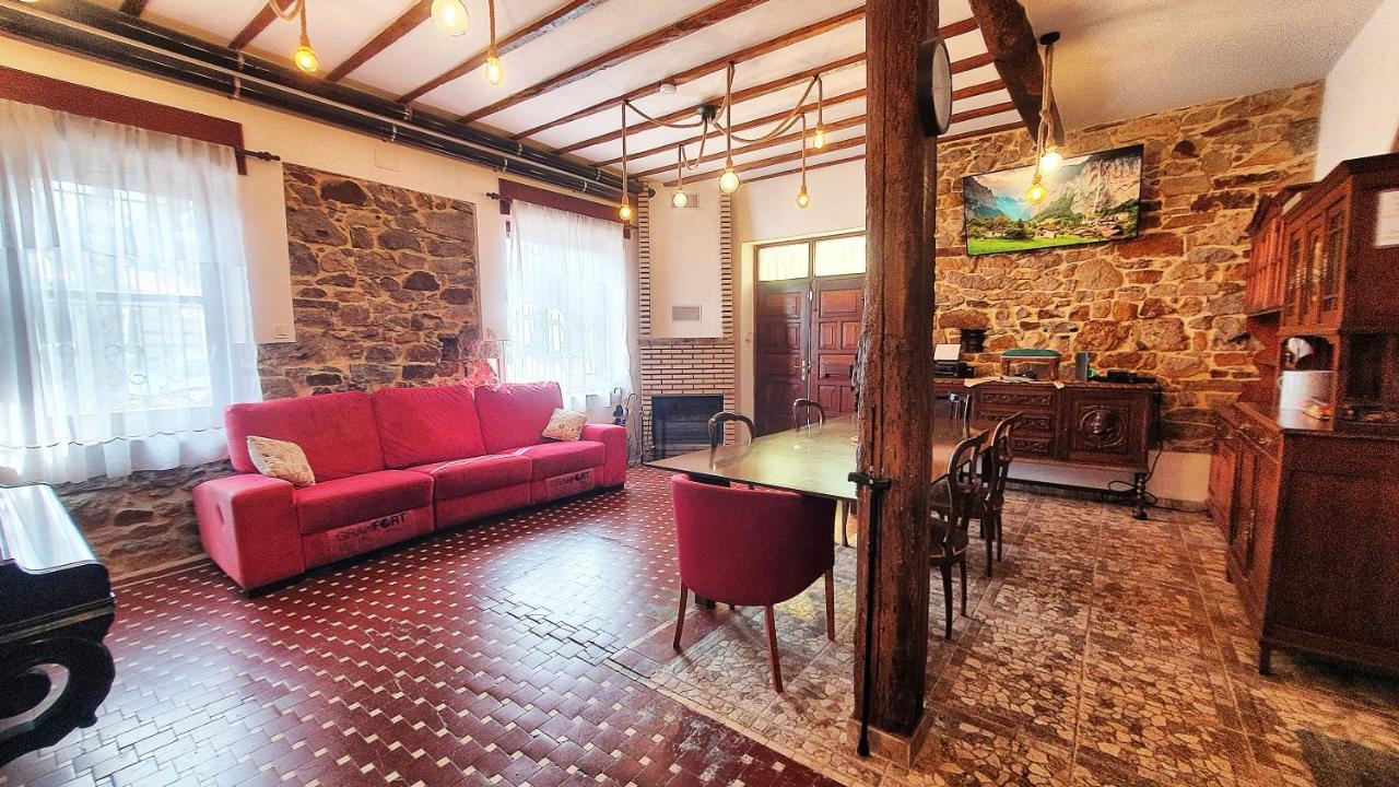 Tuul Etxea, En Caserio A 8km De Bilbao, Bano Compartido Homestay *