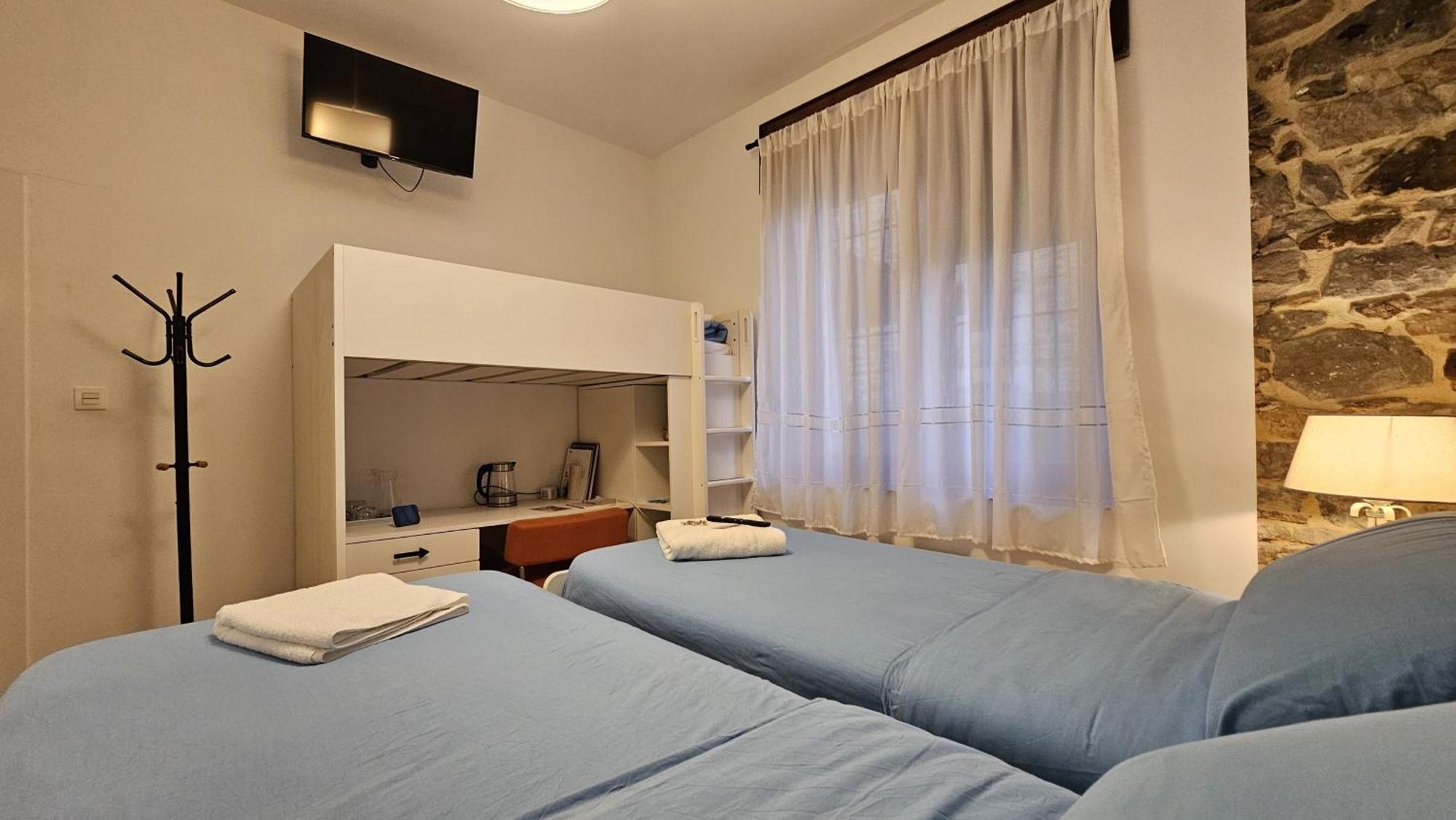 Tuul Etxea, En Caserio A 8km De Bilbao, Bano Compartido Homestay Galdakao